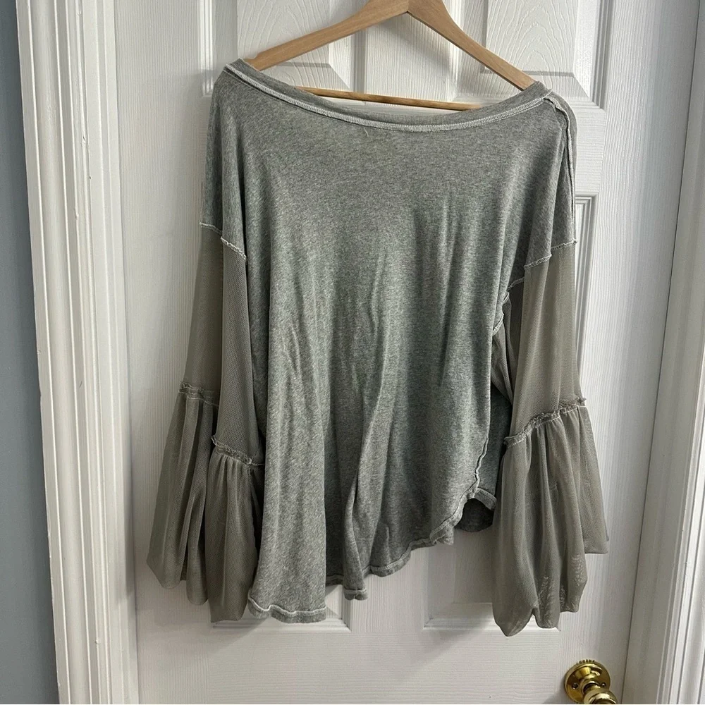 Free People BlouseFlare Sleeve Mesh Cut Out Gray Boho Lagenlook Size Extra Small